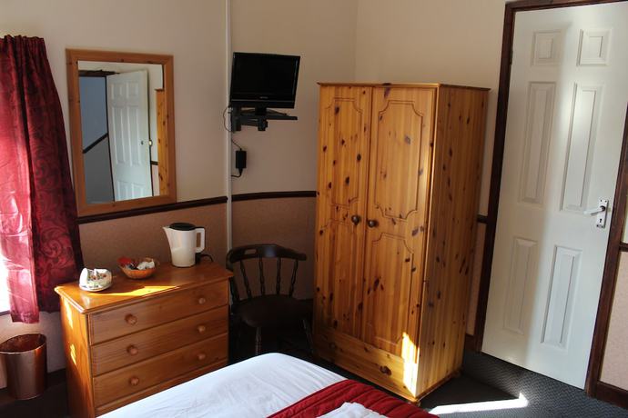 Imagen de la habitación del Hotel The Middlegate. Foto 17