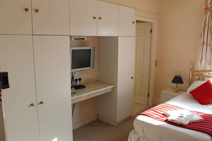 Imagen de la habitación del Hotel The Middlegate. Foto 18