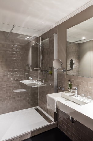 Imagen de la habitación del Hotel The Midtown By The New Yorker. Foto 18