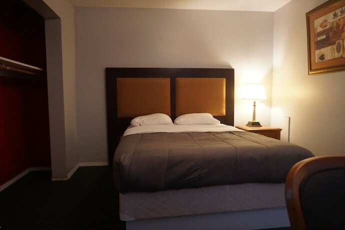 Imagen general del Hotel The Mighty Fraser Motel. Foto 10