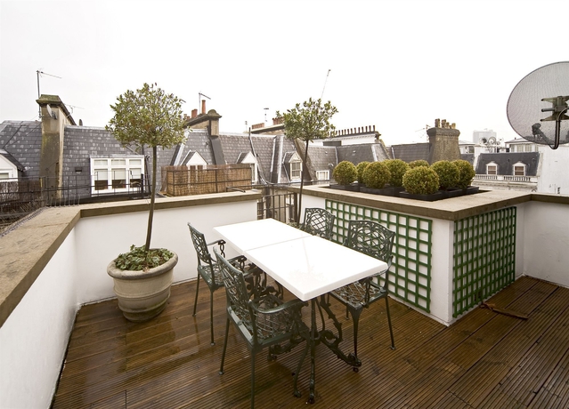 Imagen de los exteriores del Hotel The Milestone. Foto 11