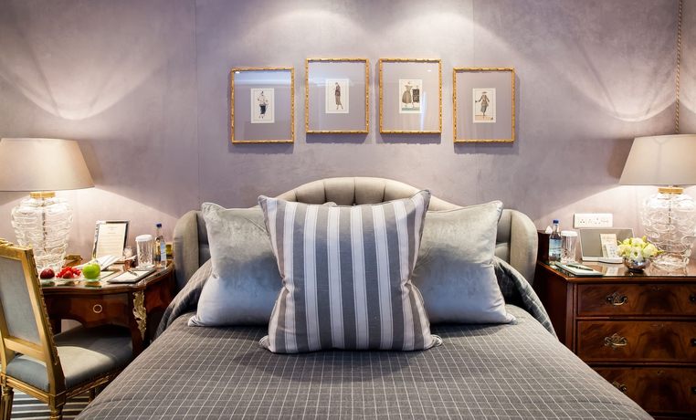 Imagen de la habitación del Hotel The Milestone. Foto 9