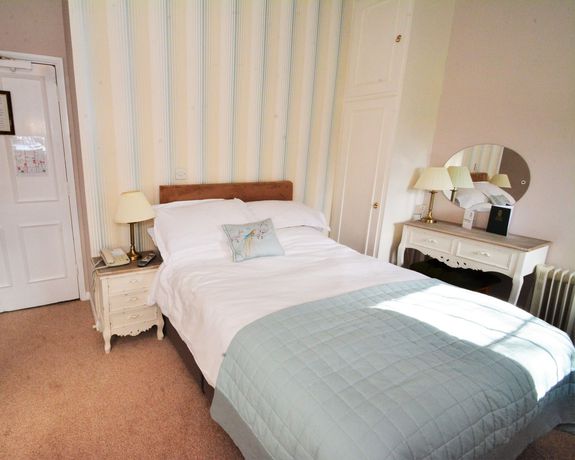 Imagen de los exteriores del Hotel The Mill House, Reading. Foto 14
