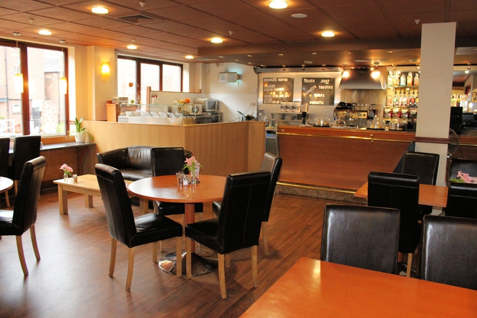 Imagen del bar/restaurante del Hotel The Mill and Spa. Foto 6