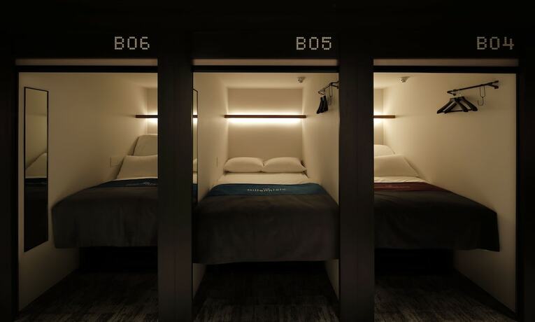 Imagen de la habitación del Hotel The Millennials Shibuya. Foto 25