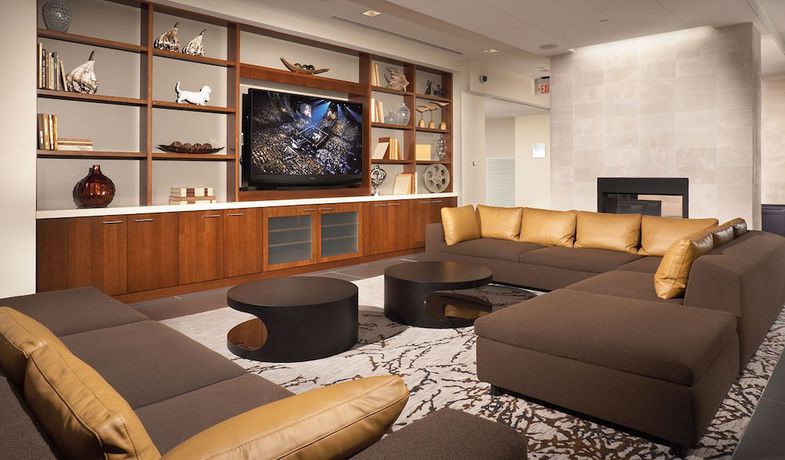 Imagen de los interiores del Hotel The Millennium at Metropolitan Park. Foto 8