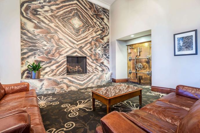 Imagen de los interiores del Hotel The Mining Exchange. Foto 19