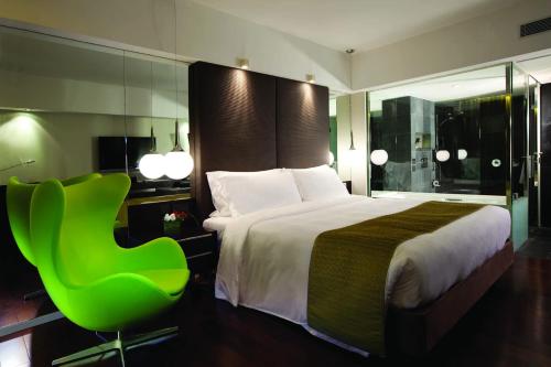 Imagen de la habitación del Hotel The Mira Hong Kong. Foto 10