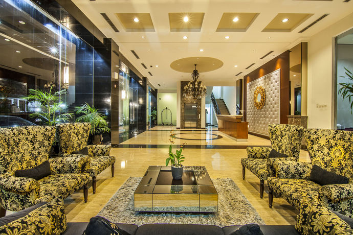 Imagen de la habitación del Hotel The Mirah Bogor. Foto 3