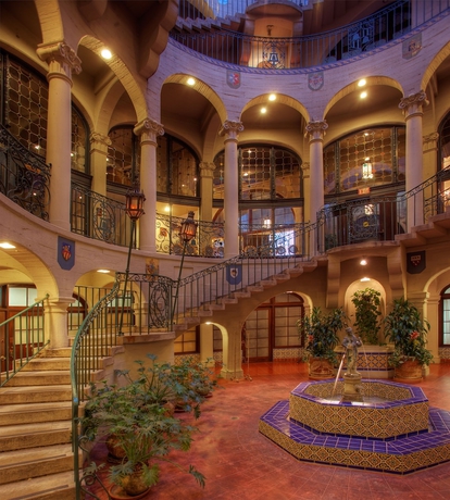 Imagen general del Hotel The Mission Inn Hotel And Spa. Foto 1