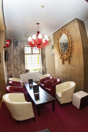 Imagen general del Hotel The Mitre. Foto 7