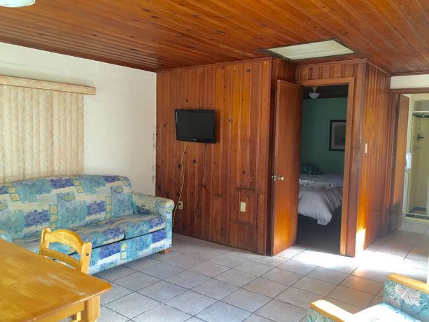 Imagen de la habitación del Hotel The Molloy. Foto 6