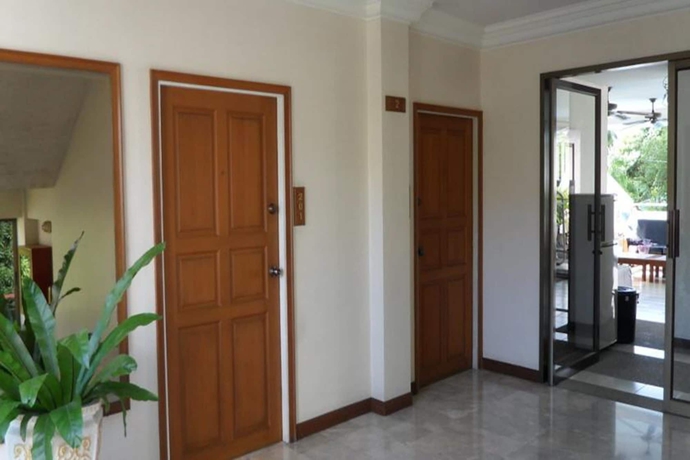 Imagen de los interiores del Hotel The Monaco Residence Pattaya. Foto 15