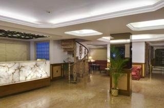 Imagen de los interiores del Hotel The Monarch, BANGALORE. Foto 2