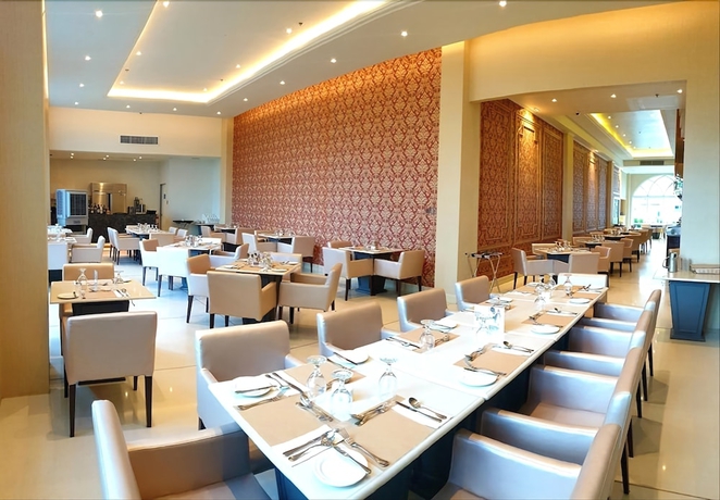 Imagen del bar/restaurante del Hotel The Monarch, Dagupan. Foto 3