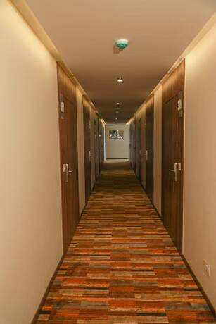 Imagen general del Hotel The Monarch, Navi Mumbai. Foto 6