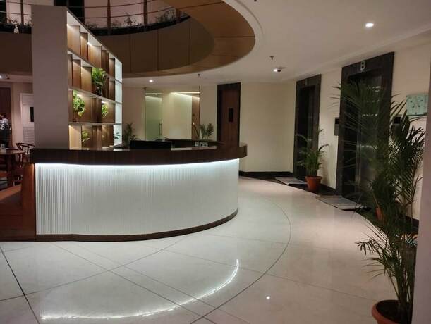 Imagen general del Hotel The Monarch Turbhe. Foto 2