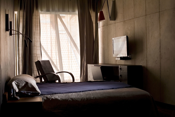 Imagen de la habitación del Hotel The Monopol. Foto 12