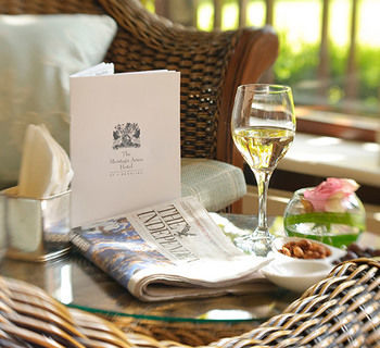 Imagen de la habitación del Hotel The Montagu Arms. Foto 11