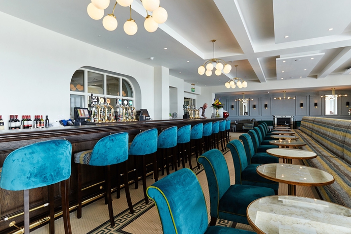 Imagen de los interiores del Hotel The Montenotte. Foto 16