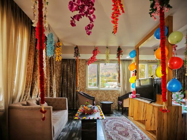 Imagen general del Hotel The Montreal Near by Dal Lake. Foto 3