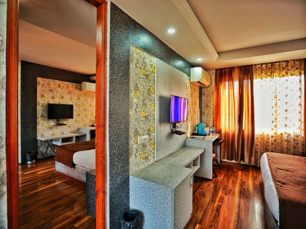 Imagen de la habitación del Hotel The Montreal Near by Dal Lake. Foto 15