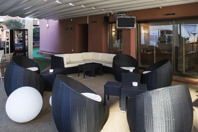 Imagen de los interiores del Hotel The Moods Oasis. Foto 14