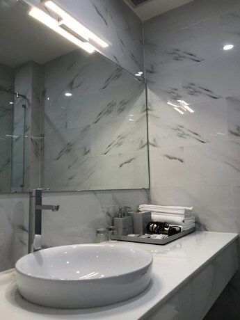 Imagen de la habitación del Hotel The Moon 2. Foto 30