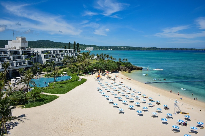 Imagen general del Hotel The Moon Beach Museum Resort. Foto 1