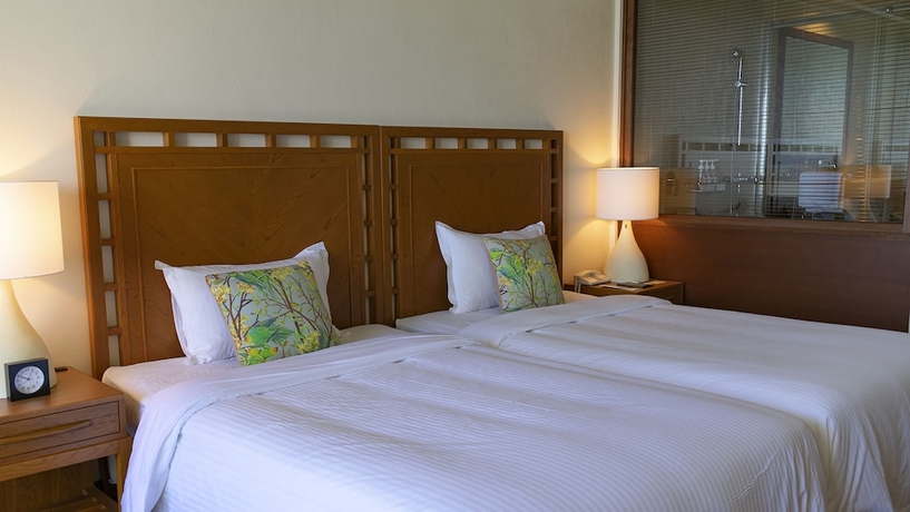 Imagen de la habitación del Hotel The Moon Beach Museum Resort. Foto 6