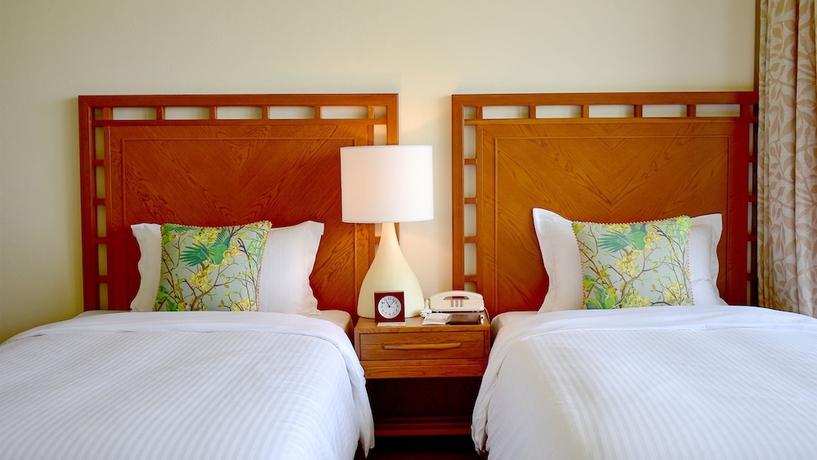 Imagen de la habitación del Hotel The Moon Beach Museum Resort. Foto 18