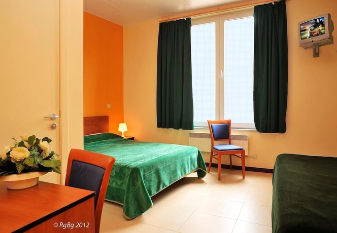 Imagen de la habitación del Hotel The Moon, Bruselas. Foto 10