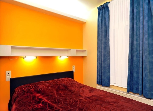 Imagen de la habitación del Hotel The Moon, Bruselas. Foto 11