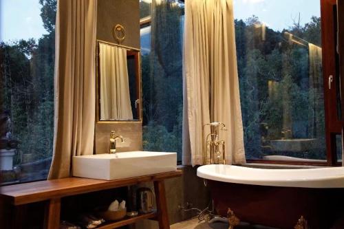 Imagen general del Hotel The Moon House. Foto 1