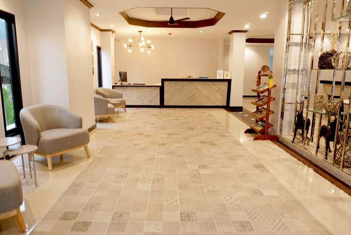 Imagen general del Hotel The Moon Night Ao Nang. Foto 2