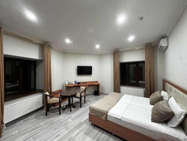 Imagen general del Hotel The Moon, Taskent. Foto 1