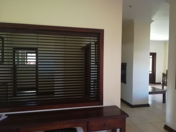 Imagen general del Hotel The Moon and Sixpence Garden Guest House. Foto 3