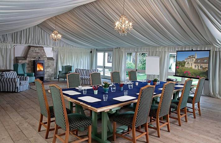 Imagen de los interiores del Hotel The Moonraker. Foto 12