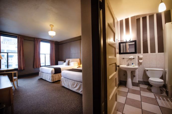 Imagen de la habitación del Hotel The Moore. Foto 9