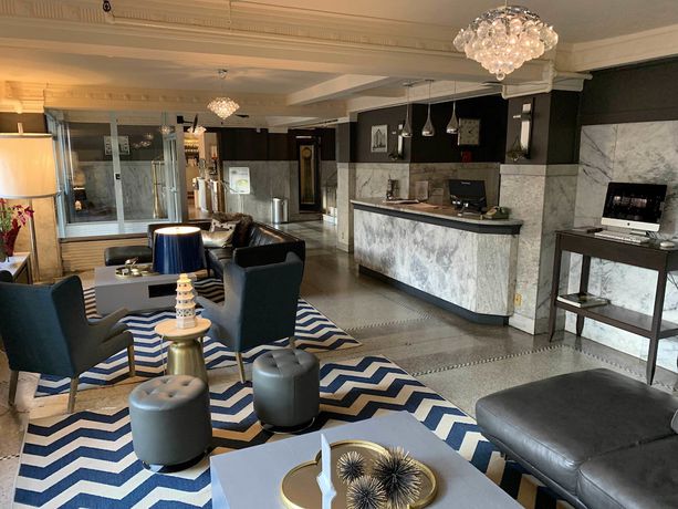 Imagen de los interiores del Hotel The Moore. Foto 20