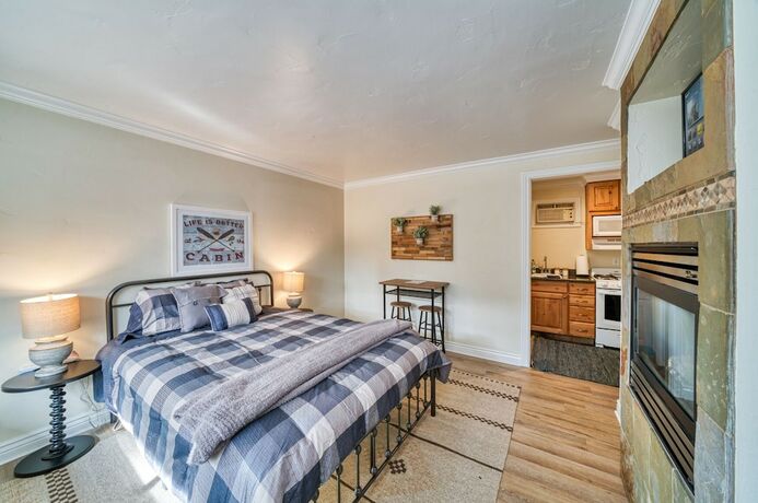 Imagen de la habitación del Hotel The Moose and Maple Lodge. Foto 16