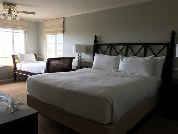 Imagen de la habitación del Hotel The Morgan San Simeon. Foto 19