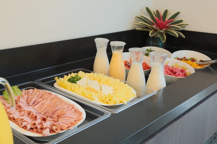 Imagen del bar/restaurante del Hotel The Morgana Poblado Suites. Foto 5