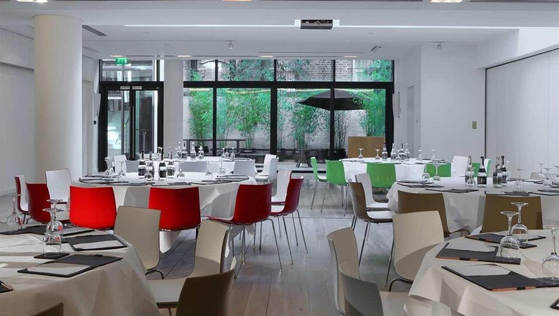 Imagen de los interiores del Hotel The Morrison Dublin, Curio Collection By Hilton. Foto 9