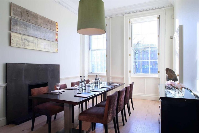 Imagen de los interiores del Hotel The Morrison Dublin, Curio Collection By Hilton. Foto 14