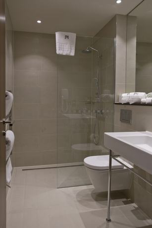 Imagen de la habitación del Hotel The Morton. Foto 6