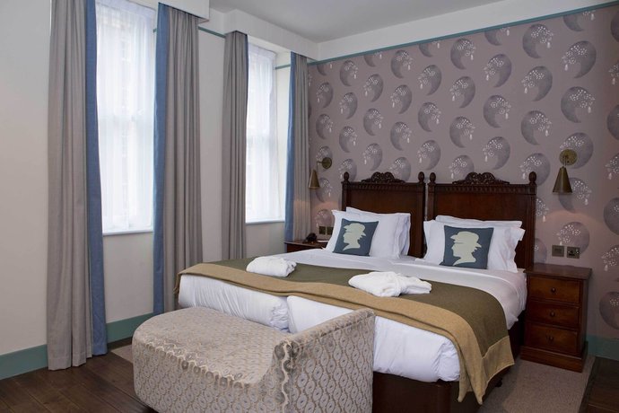 Imagen de la habitación del Hotel The Morton. Foto 8