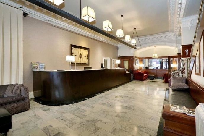 Imagen general del Hotel The Mosser. Foto 7