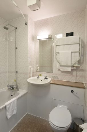 Imagen de la habitación del Hotel The Mount. Foto 16