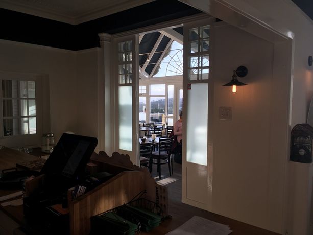 Imagen del bar/restaurante del Hotel The Mount Rooms. Foto 4